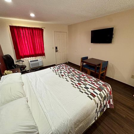 Razorback Inn Rogers Εξωτερικό φωτογραφία